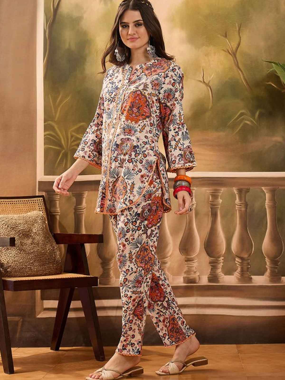 Floral Printed Mandarin Collar Pure Cotton Tunic & Trouser