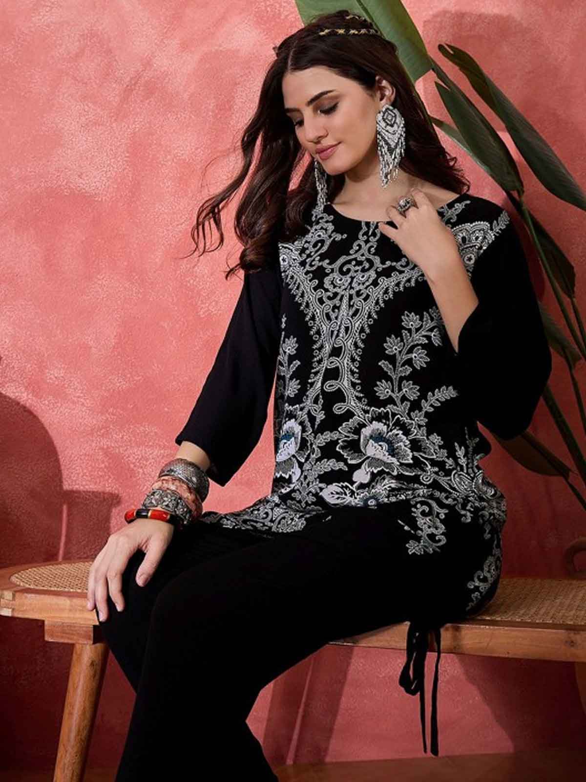 Floral Printed Round Neck Tunic & Trouser
