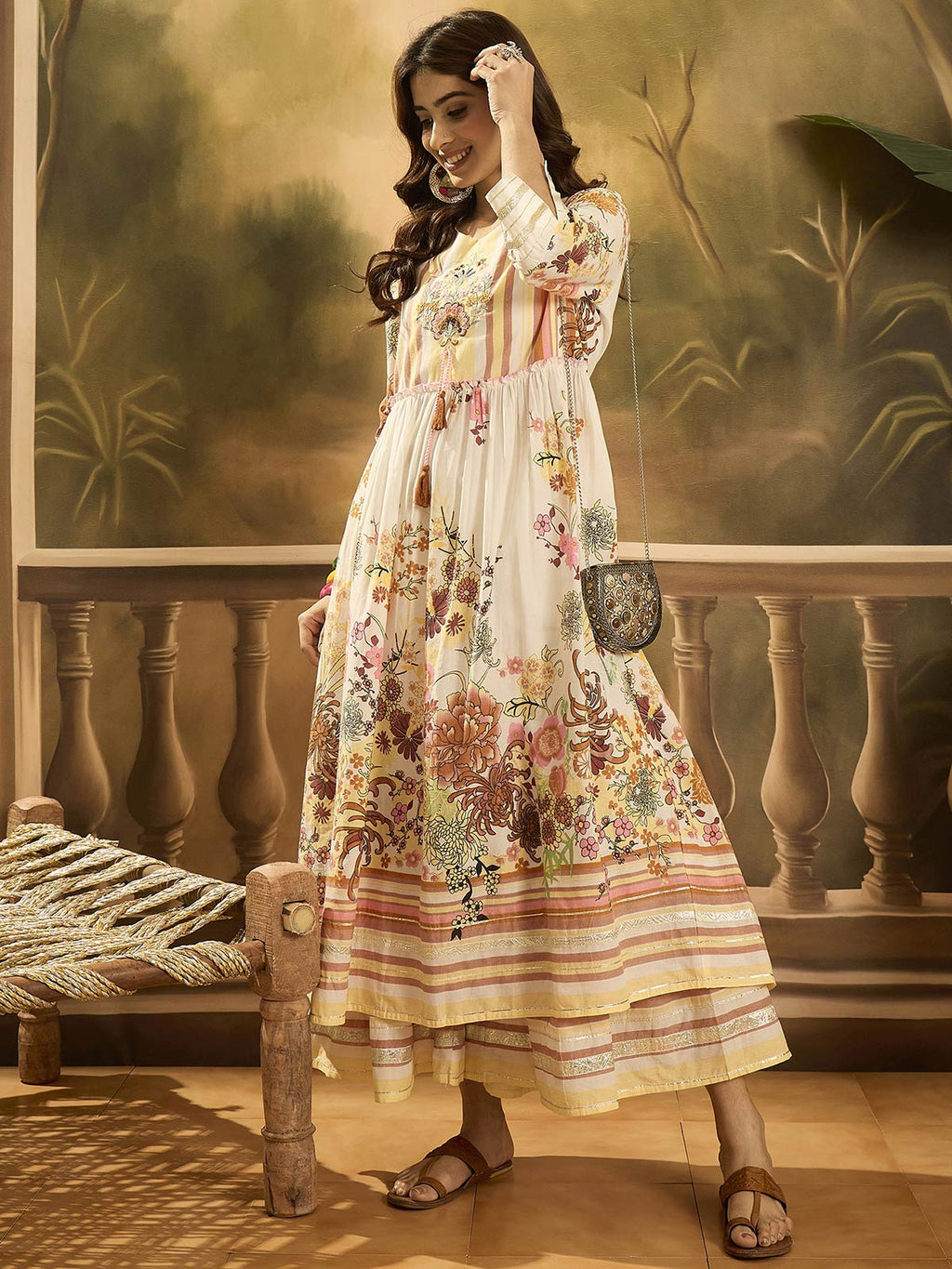 Women Floral Printed Cotton Kurta with Sharara