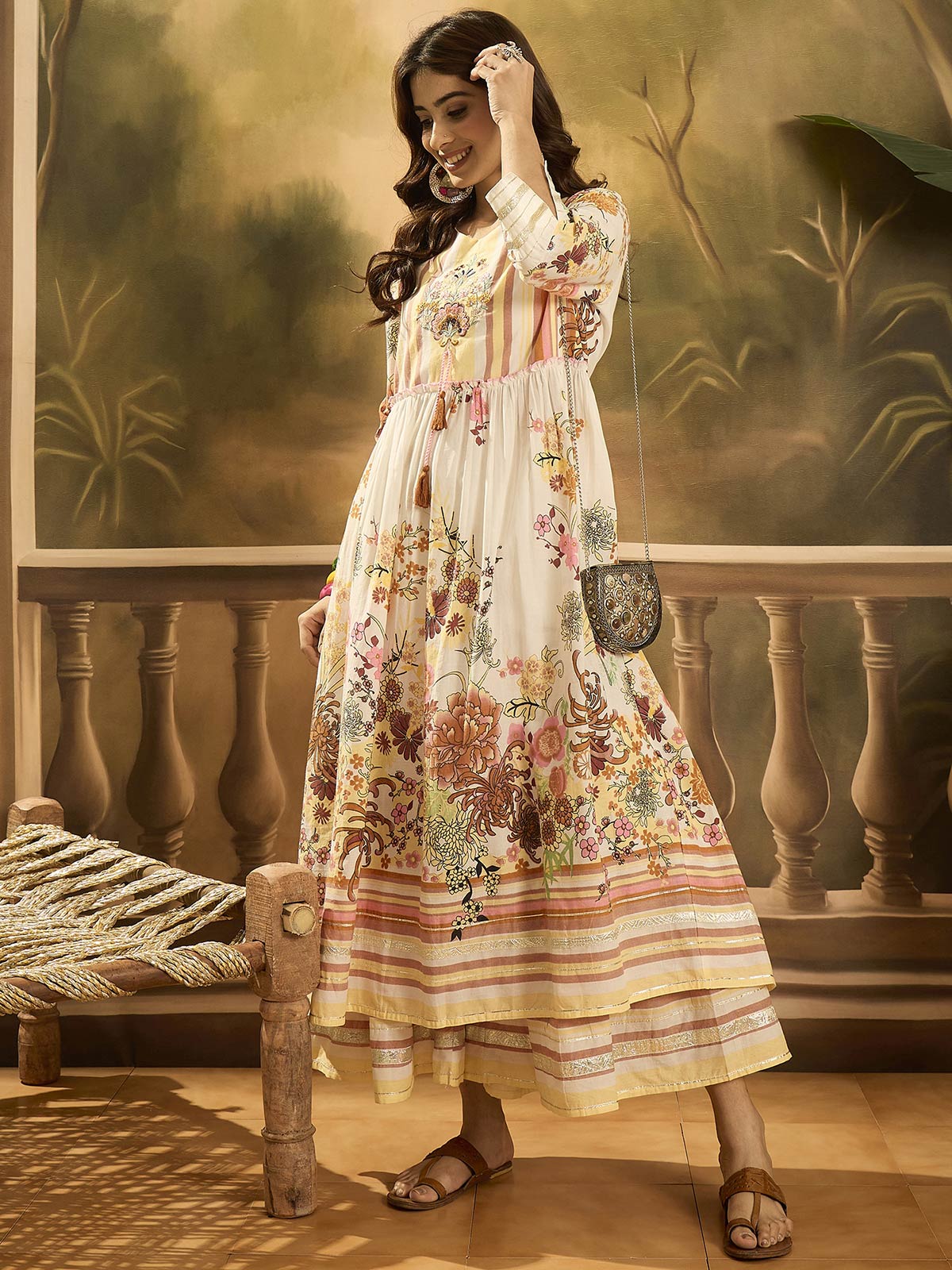 Women Floral Printed Cotton Kurta with Sharara