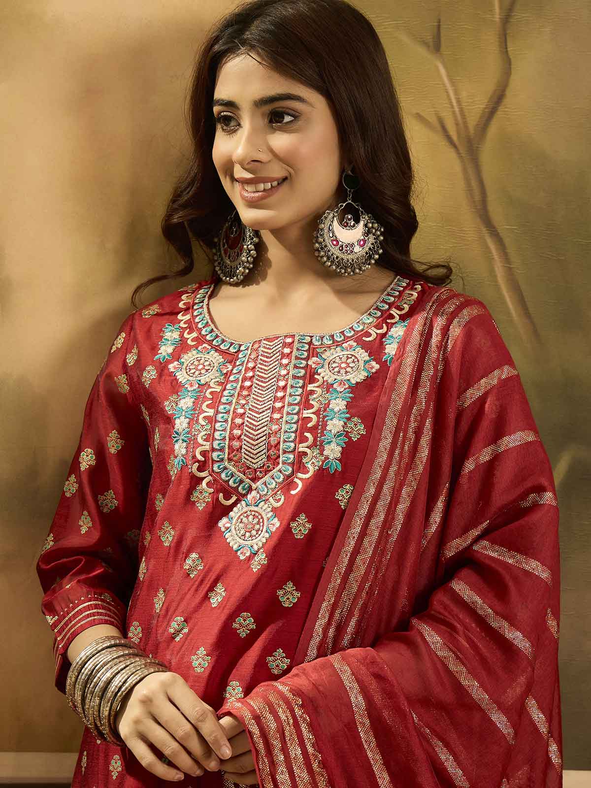 Women Ethnic Motifs Embroidered Kurta with Trousers & Dupatta