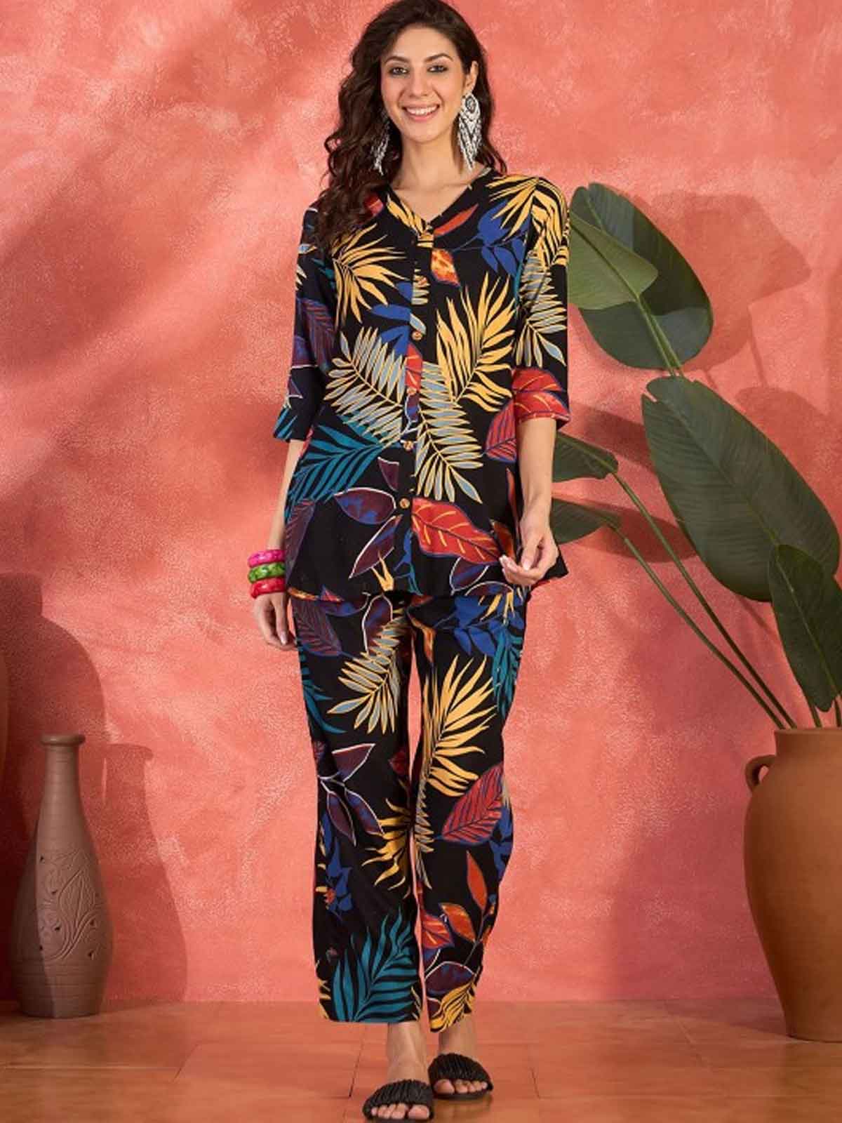 Floral Printed V-Neck Tunic & Trouser