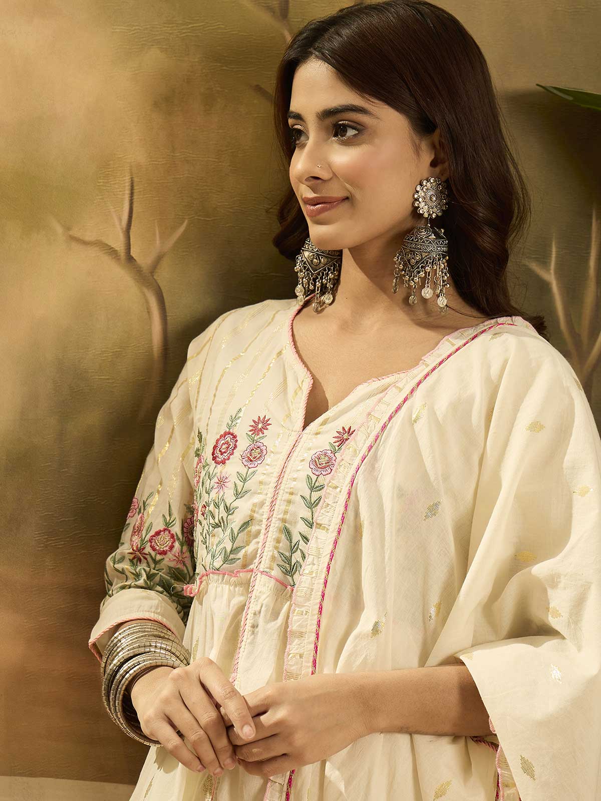Women Floral Embroidered Cotton Kurta with Trousers & Dupatta