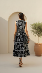 Daylist Monochrome Botanical Print Tiered Midi Dress – Sleeveless V-Neck Fusion Dress with Tassel Hem